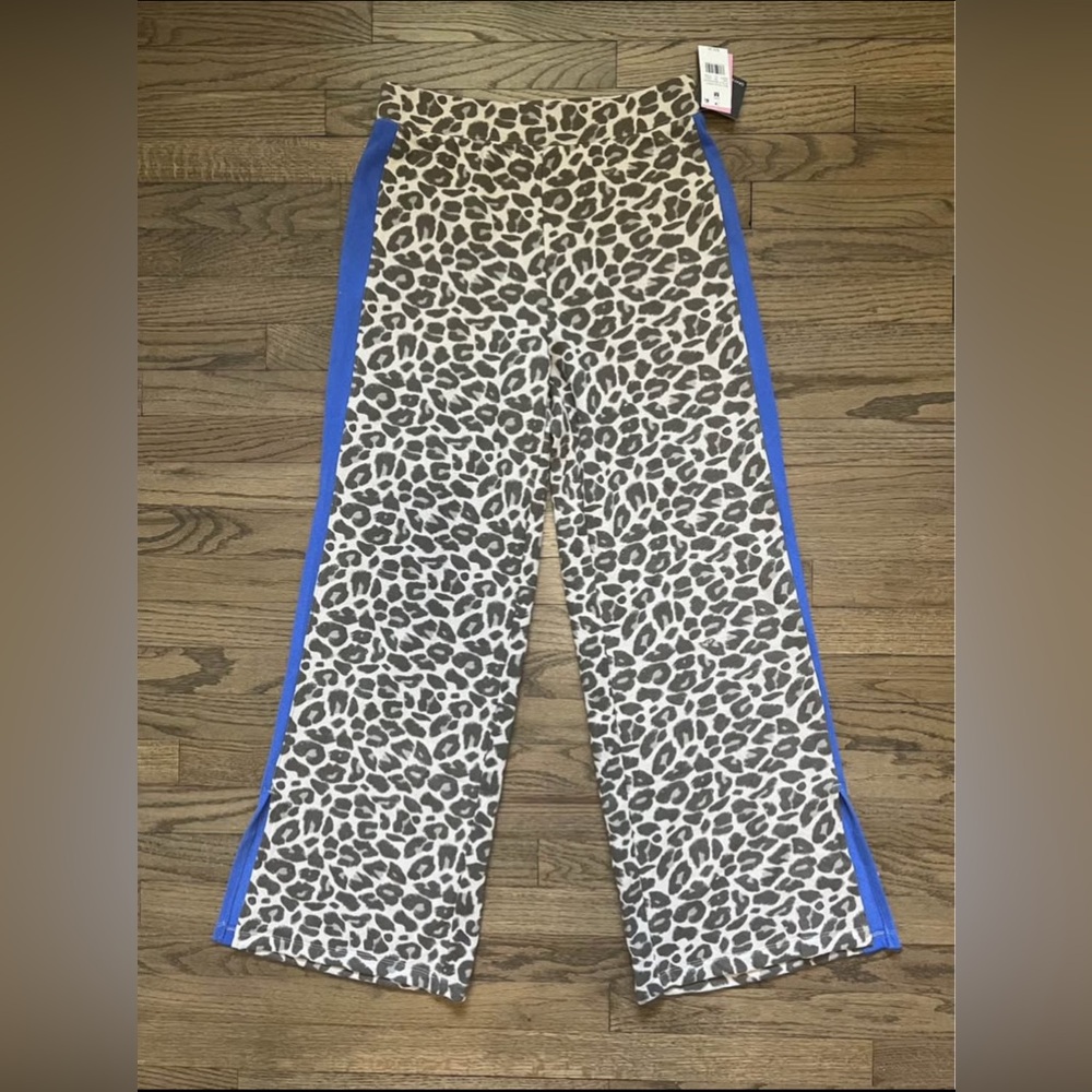 Women's Leopard Print Pull-On Graphic Sweatpants